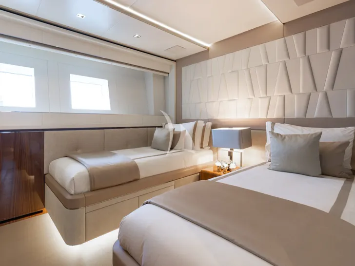 VELOCITY Mangusta GranSport 54 - twin cabin 1 VELOCITY Mangusta GranSport 54 - twin cabin 1