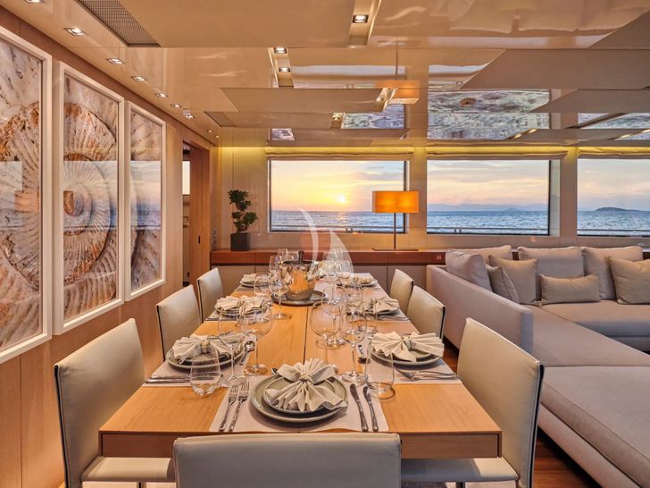 GOLDEN YACHT Sanlorenzo SL106 - main dining area GOLDEN YACHT Sanlorenzo SL106 - main dining area