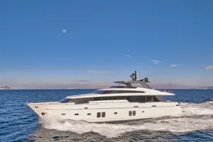 GOLDEN YACHT - Sanlorenzo SL106 - 5 Cabins - Athens - Mykonos - Paros - Cyclades - Greece GOLDEN YACHT - Sanlorenzo SL106 - 5 Cabins - Athens - Mykonos - Paros - Cyclades - Greece