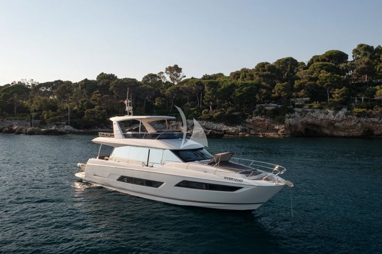 Charter Yacht GOOD TIMES - Prestige 680 - 4 Cabins - Antibes - Cannes - Nice - St Tropez - Monaco - French Riviera