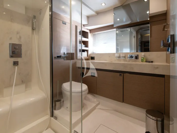 GOOD TIMES Prestige 680 - master cabin bathroom GOOD TIMES Prestige 680 - master cabin bathroom
