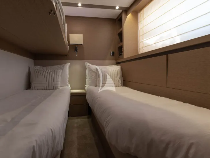 GOOD TIMES Prestige 680 - twin cabin 1 GOOD TIMES Prestige 680 - twin cabin 1