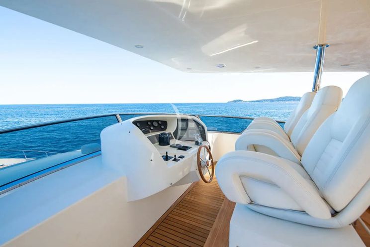 Charter Yacht GRACE - Astondoa 96 GLX - 4 Cabins - Naples - Capri - Positano - Amalfi Coast - Italy