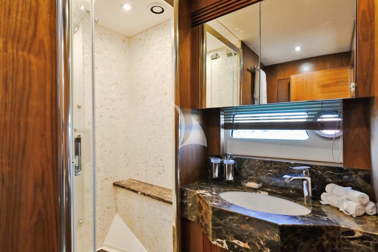 Charter Yacht GRACE XI - Sunseeker 75 - 4 Cabins - Athens - Mykonos - Paros - Cyclades - Greece