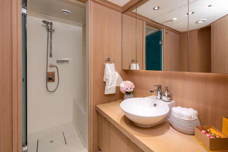 Charter Yacht GRACE - Aegean Yachts 28m - 5 Cabins - Split - Dubrovnik - Hvar - Croatia