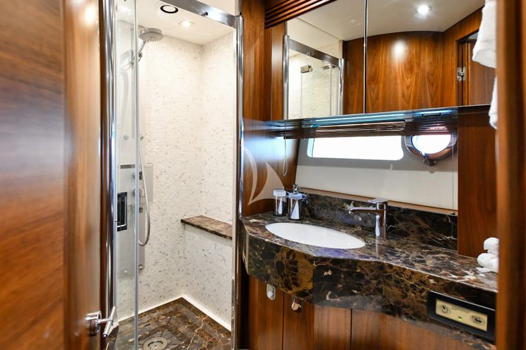 Charter Yacht GRACE XI - Sunseeker 75 - 4 Cabins - Athens - Mykonos - Paros - Cyclades - Greece