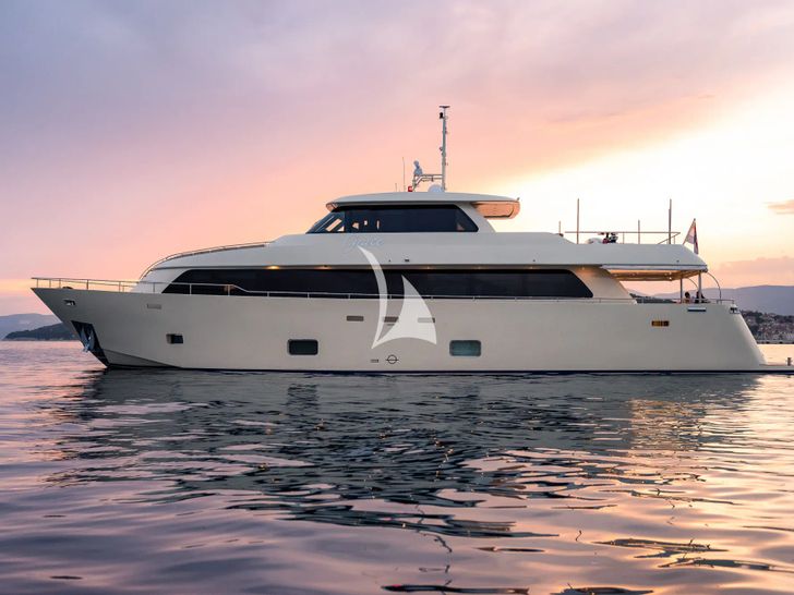 GRACE Aegean Yachts 28m - under the sunset GRACE Aegean Yachts 28m - under the sunset