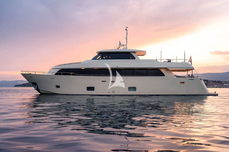 Charter Yacht GRACE - Aegean Yachts 28m - 5 Cabins - Split - Dubrovnik - Hvar - Croatia