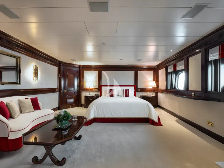 GRAND OCEAN Blohm&Voss 85m - VIP cabin 1 GRAND OCEAN Blohm&Voss 85m - VIP cabin 1