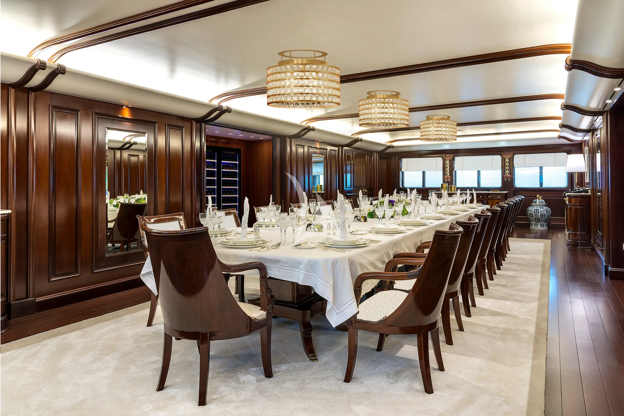 GRAND OCEAN Blohm&Voss 85m - main deck dining area