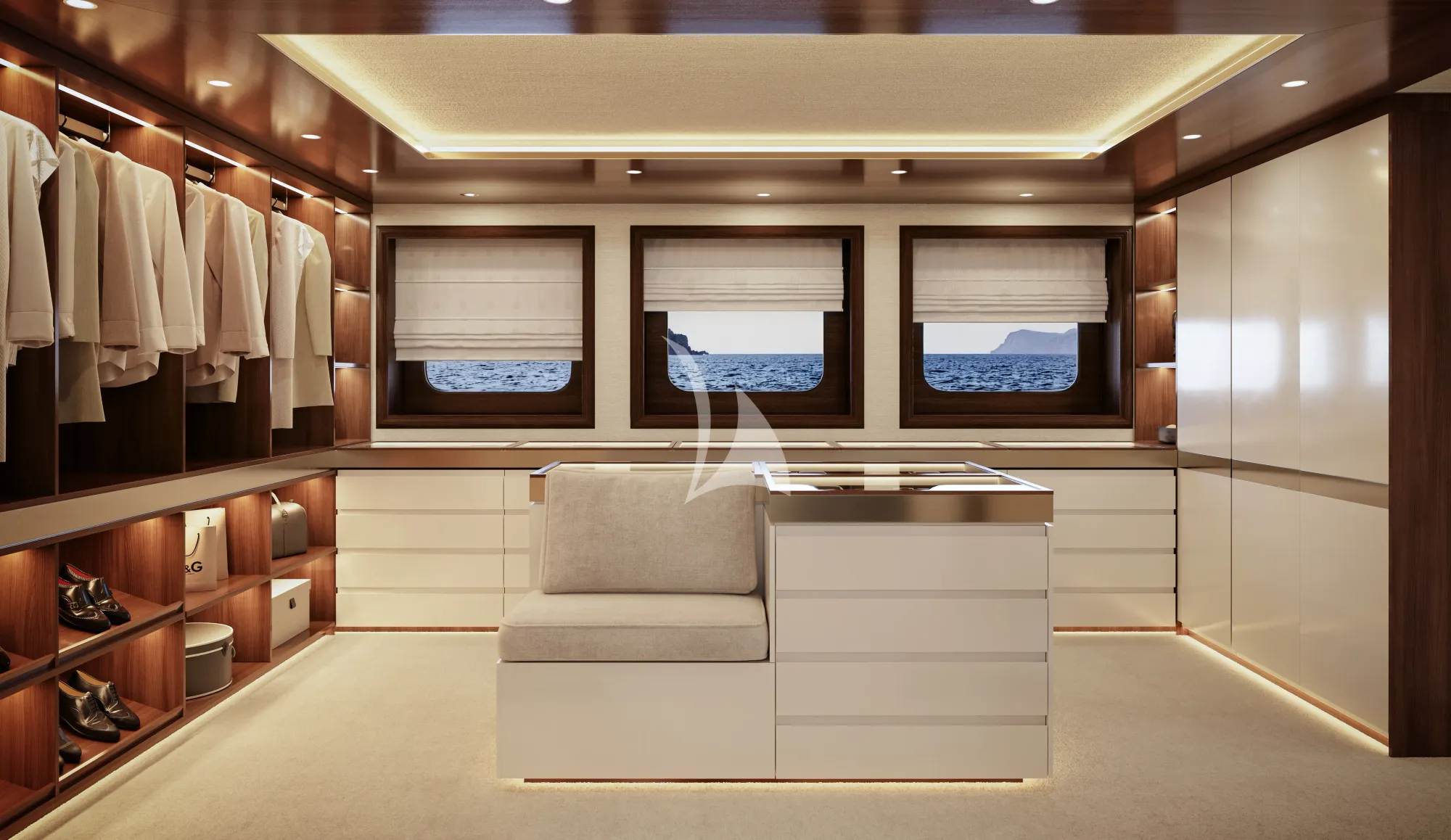 GRAND OCEAN Blohm&Voss 85m - master cabin closet other angle