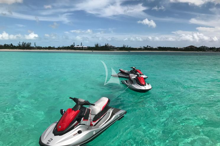 Charter Yacht GRAND ILLUSION - Palmer Johnson 137 - 5 Cabins - Nassau - Exumas - Bahamas
