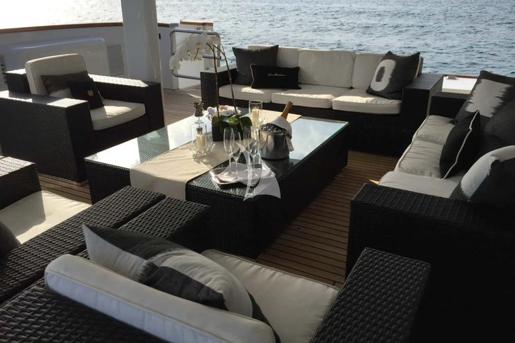 Charter Yacht GRAND ILLUSION - Palmer Johnson 137 - 5 Cabins - Nassau - Exumas - Bahamas