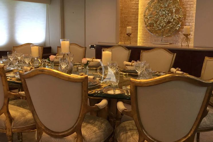 Charter Yacht GRAND ILLUSION - Palmer Johnson 137 - 5 Cabins - Nassau - Exumas - Bahamas