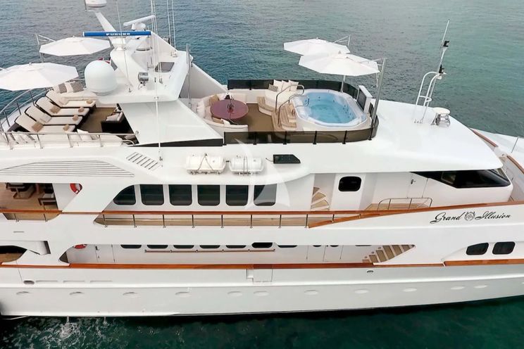Charter Yacht GRAND ILLUSION - Palmer Johnson 137 - 5 Cabins - Nassau - Exumas - Bahamas