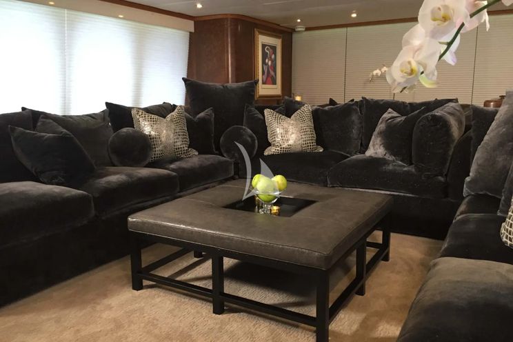 Charter Yacht GRAND ILLUSION - Palmer Johnson 137 - 5 Cabins - Nassau - Exumas - Bahamas