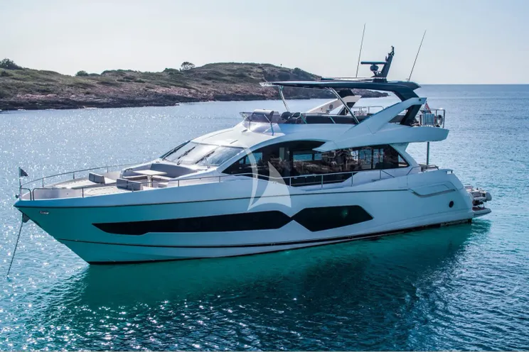 Charter Yacht G.T.U. - Sunseeker 76 - 4 Cabins - Genoa - Liguria - La Spezia - Italian Riviera