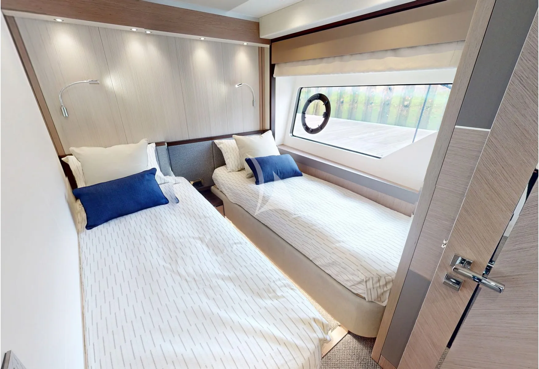 G.T.U. Sunseeker 76 - twin cabin