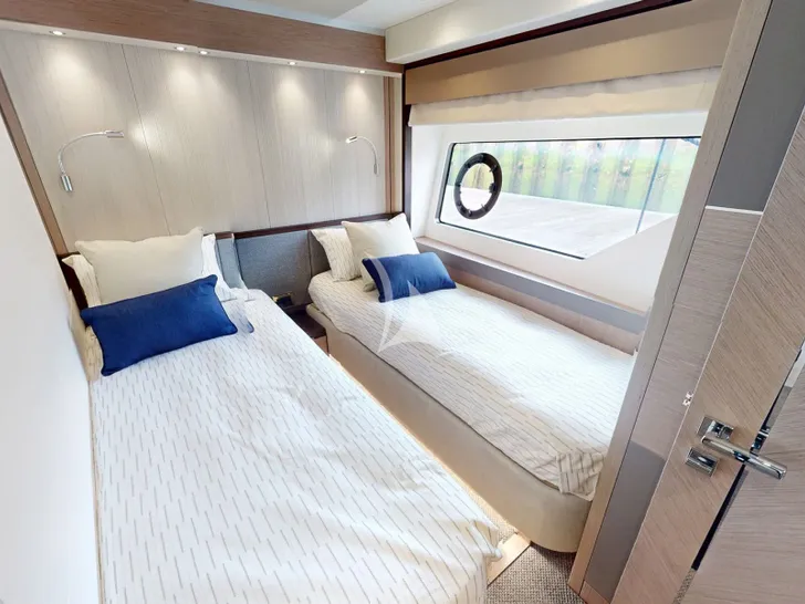 G.T.U. Sunseeker 76 - twin cabin G.T.U. Sunseeker 76 - twin cabin