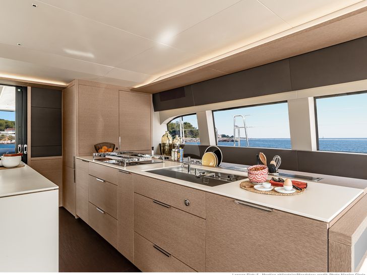 AMADA MIA Lagoon 65 - galley AMADA MIA Lagoon 65 - galley