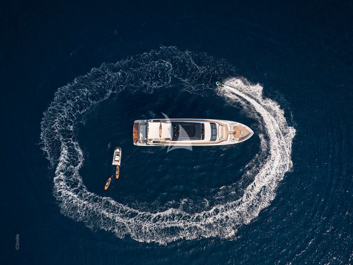 H&CO,Ferretti 1000 - anchored with tender H&CO,Ferretti 1000 - anchored with tender