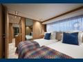 H&CO,Ferretti 1000 - twin cabin