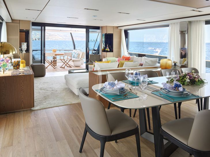 H&CO,Ferretti 1000 - indoor dining area H&CO,Ferretti 1000 - indoor dining area