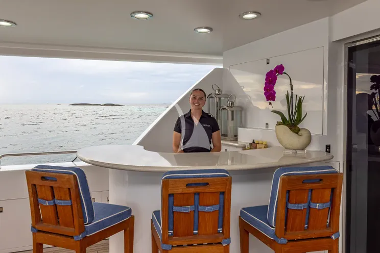 Charter Yacht HANNAH - Westport 112 - 4 Cabins - Nassau - Exumas - Bahamas