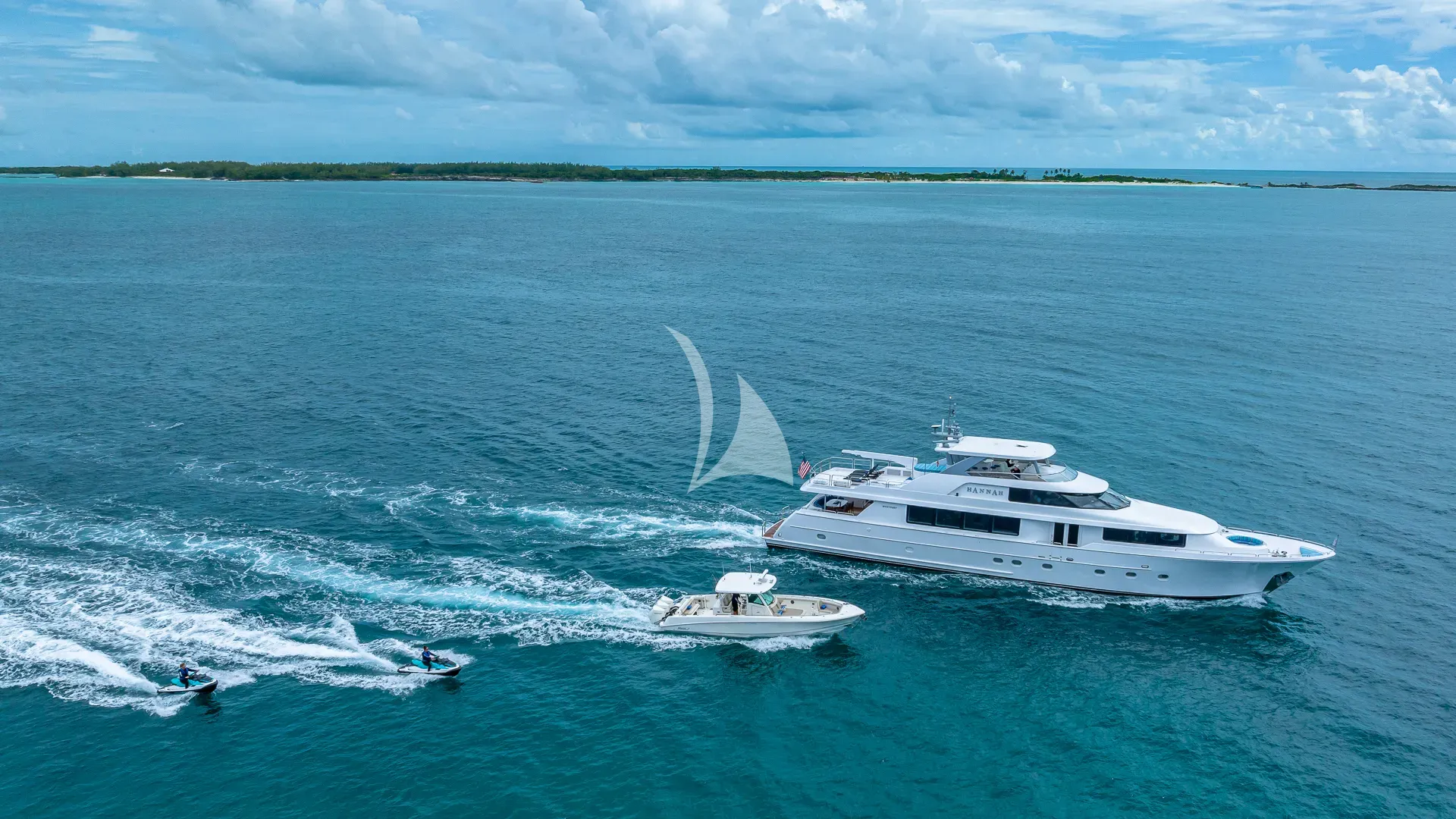 HANNAH Westport 112 - cruising with the tender and jet skis