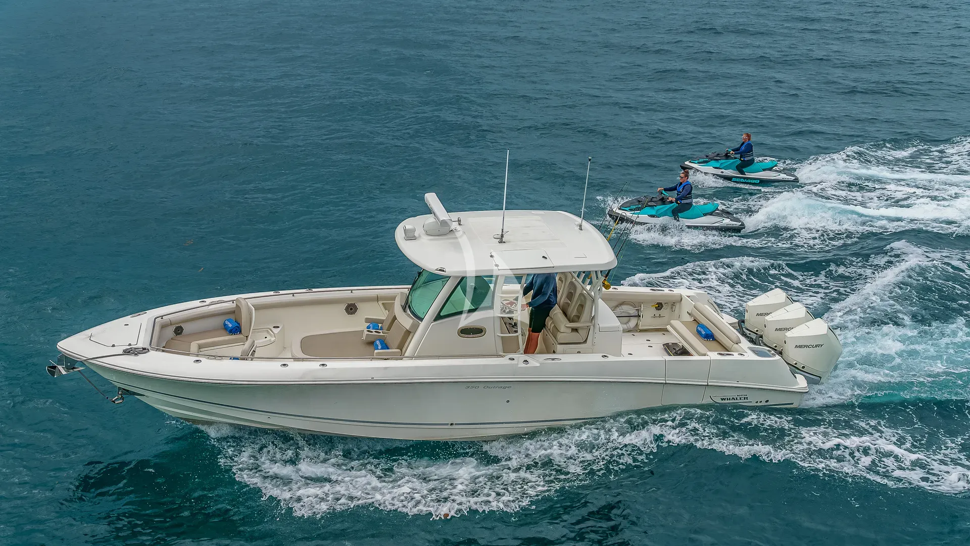 HANNAH Westport 112 - tender and jet skis