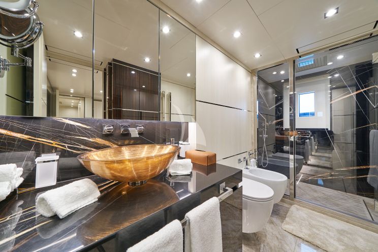 Charter Yacht HAPPY ME - Benetti 132 - 5 Cabins - Split - Trogir - Dubrovnik