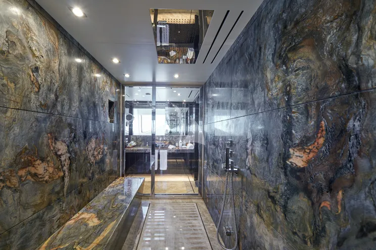 Charter Yacht HAPPY ME - Benetti 132 - 5 Cabins - Split - Trogir - Dubrovnik