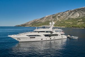 HAPPY ME - Benetti 132 - 5 Cabins - Split - Trogir - Dubrovnik HAPPY ME - Benetti 132 - 5 Cabins - Split - Trogir - Dubrovnik