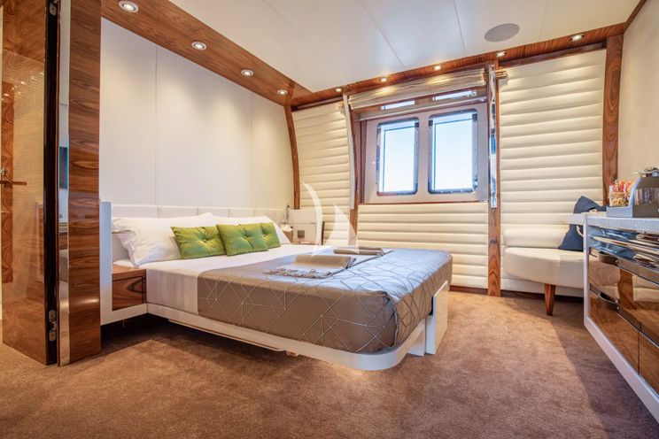 Charter Yacht HATT MILL - Vicem 46 Vulcan - 6 Cabins - Ajaccio - Corsica - France