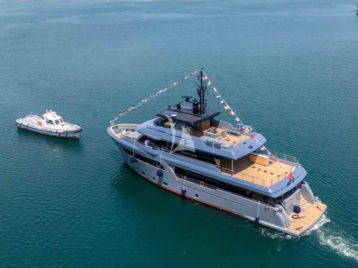 HAZE 2 Cantiere Delle Marche Darwin 102 - with the tender HAZE 2 Cantiere Delle Marche Darwin 102 - with the tender
