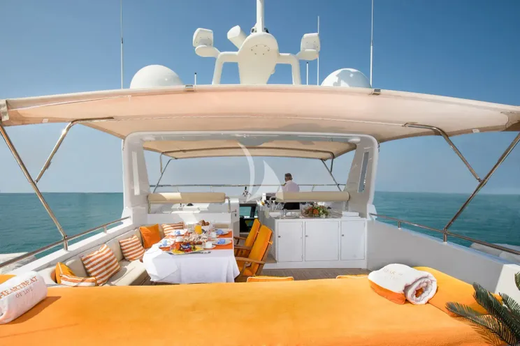 Charter Yacht HEARTBEAT OF LIFE - Heesen 28m - 3 Cabins - Barcelona - Spain