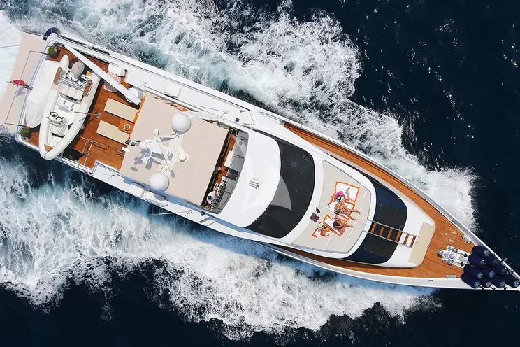 Charter Yacht HEARTBEAT OF LIFE - Heesen 28m - 3 Cabins - Barcelona - Spain