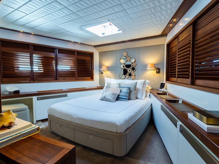 HEERLIJCKHEID Moonen 30m - VIP cabin 1 HEERLIJCKHEID Moonen 30m - VIP cabin 1