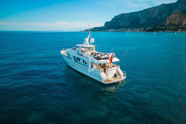 Charter Yacht HEERLIJCKHEID - Moonen 30m - 4 Cabins - Naples - Capri - Positano - Ischia - Amalfi Coast - Italy