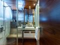 HEERLIJCKHEID Moonen 30m twin cabin bathroom