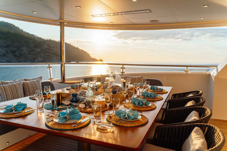 Charter Yacht HEEUS - Bering 145 - 6 Cabins - Monaco - Capri - St Barths