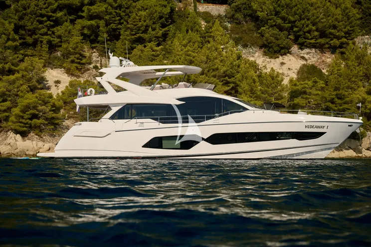 Charter Yacht HIDEAWAY - Sunseeker 23m - 4 Cabins - Split - Dubrovnik - Hvar - Croatia