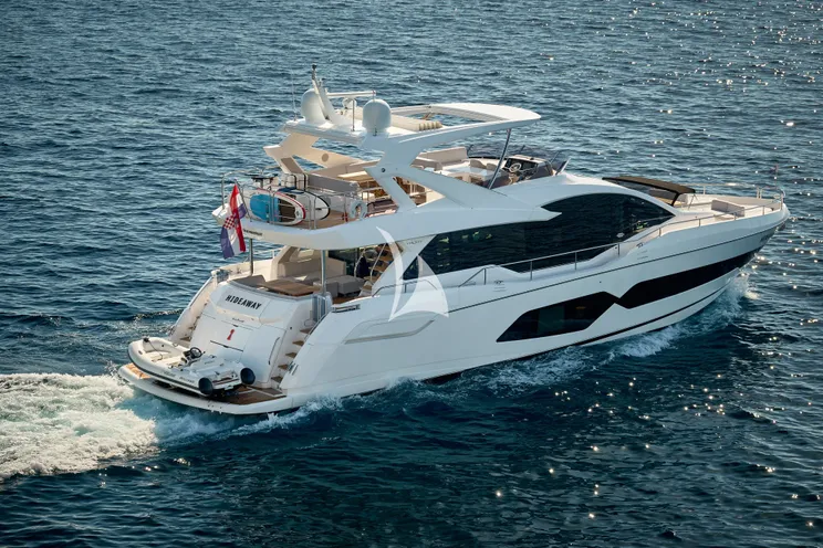 Charter Yacht HIDEAWAY - Sunseeker 23m - 4 Cabins - Split - Dubrovnik - Hvar - Croatia