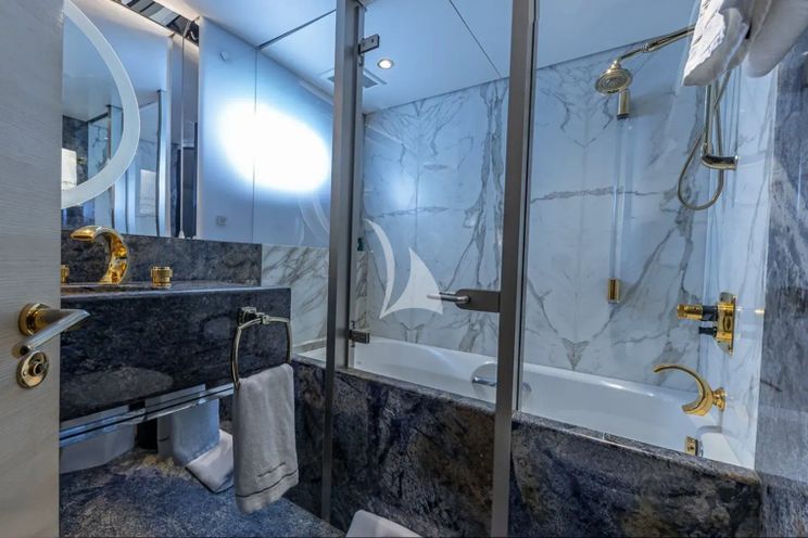 Charter Yacht HIGHLANDER - Feadship 50m - 7 Cabins - Athens - Mykonos - Paros - Cyclades - Greece