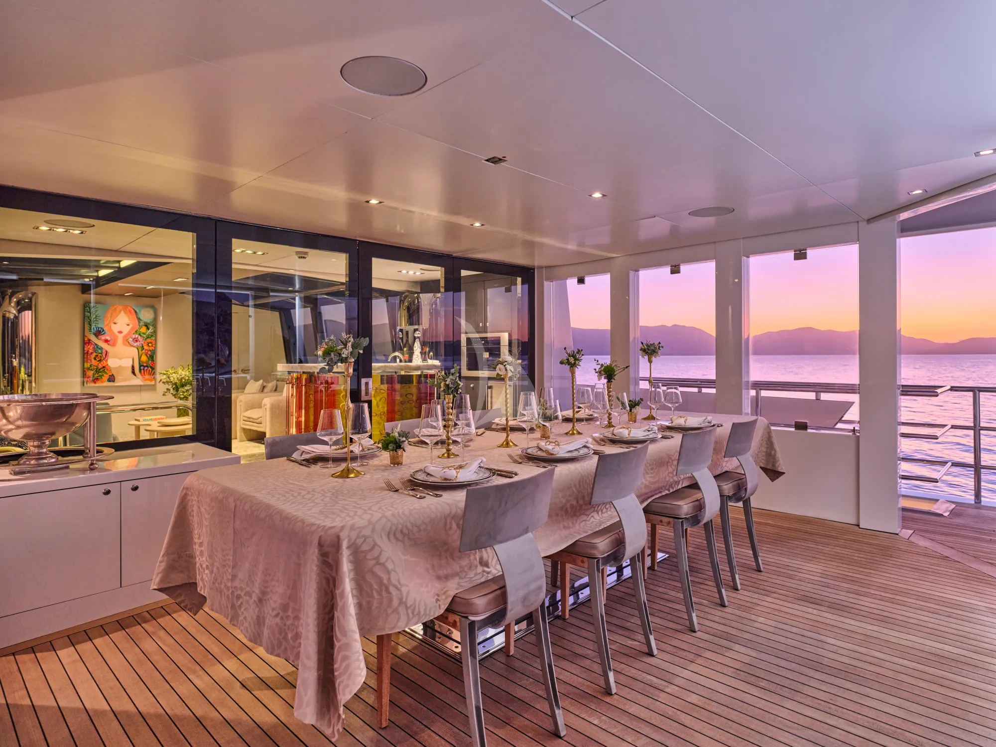 Charter Yacht HIGHLANDER - Feadship 50m - 7 Cabins - Nassau - Exumas - Bahamas