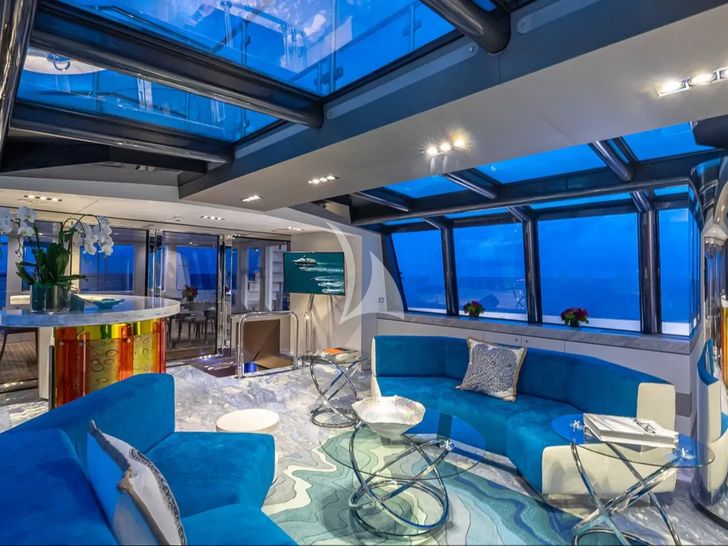 HIGHLANDER Feadship 50m - sky lounge HIGHLANDER Feadship 50m - sky lounge