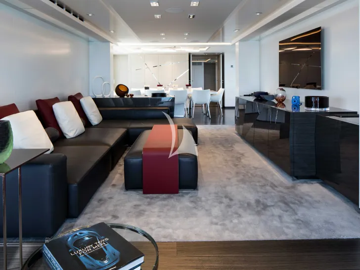 HOME Heesen 50m Aluminium FDHF - main saloon lounge HOME Heesen 50m Aluminium FDHF - main saloon lounge