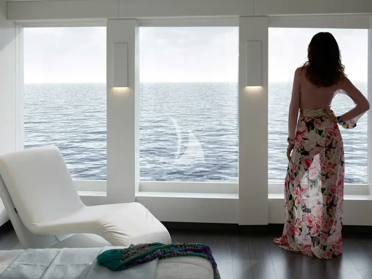 HOME Heesen 50m Aluminium FDHF - master cabin view HOME Heesen 50m Aluminium FDHF - master cabin view