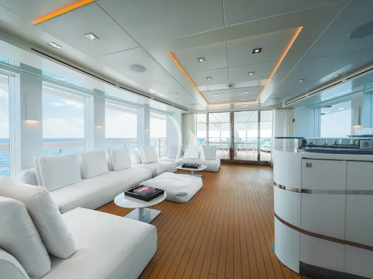 HOME Heesen 50m Aluminium FDHF - sky lounge and bar HOME Heesen 50m Aluminium FDHF - sky lounge and bar