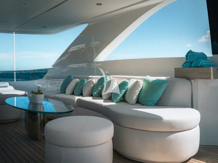 HOME Heesen 50m Aluminium FDHF - sundeck lounge HOME Heesen 50m Aluminium FDHF - sundeck lounge